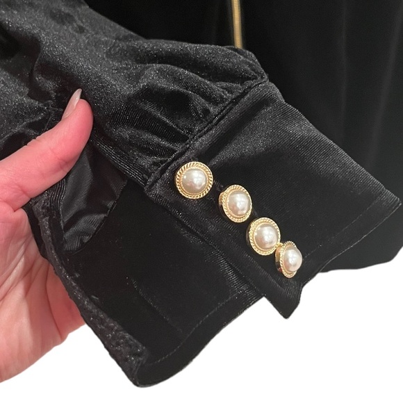 Fashion Nova - Velvet Black Dress with Shoulder Pads - Women’s Size Small - Picture 5 of 8